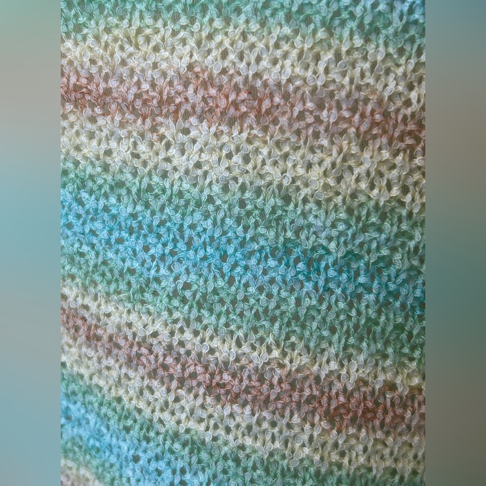 Pol Siesta Key Oversized Pullover Multicolored V-… - image 4